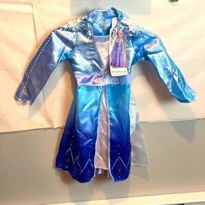 Disney Frozen 2 Elsa Adventure Travel Dress‎ size 4-6X
